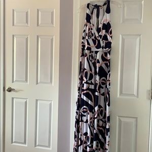 The perfect Lily Pulitzer maxi dress